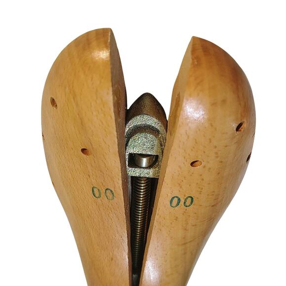 Vintage Star Professional Adjustable Wooden Shoe Stretcher Cobbler Tools Size 00 - Picture 9 of 9